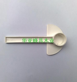 飲水機式的巢門喂水器